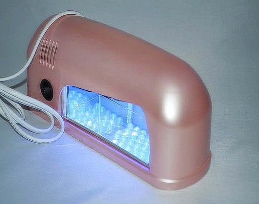LED は紫外線ランプ- 3W -をスマートな様式釘付けします