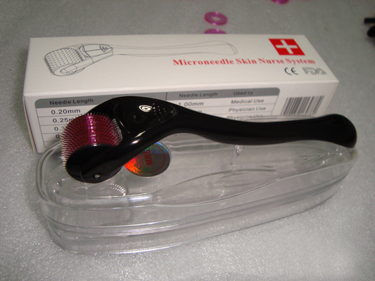 しわのためのチタニウムの microneedle のローラー