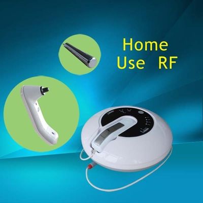 小型無線周波数 RF のしわの除去剤装置の家の表面持ち上がる美機械
